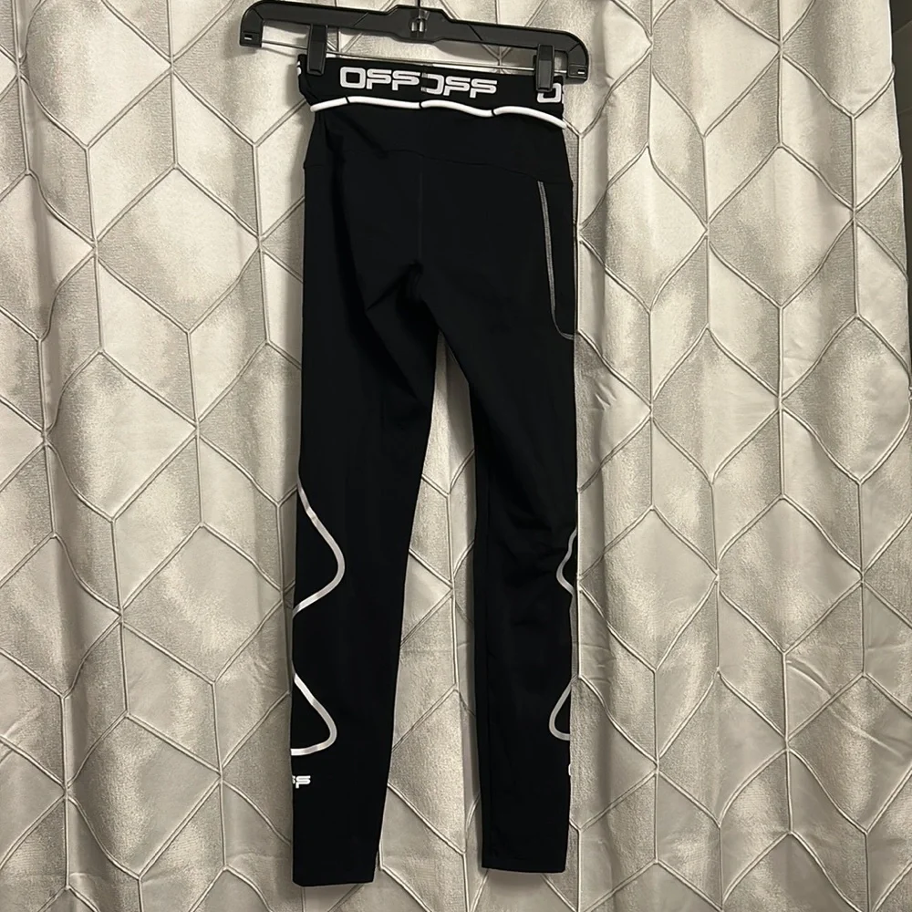 Off White active pants. EUC - Picture 3 of 6